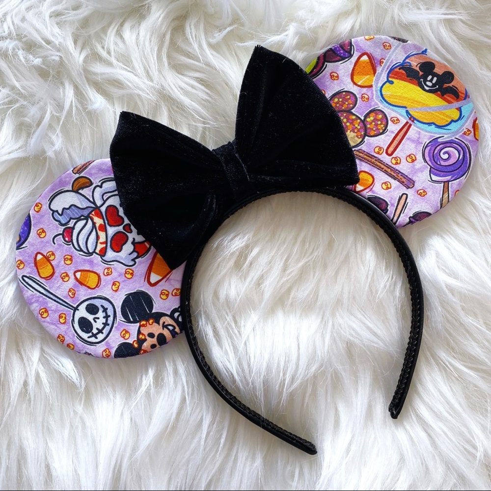 disney small shop ears x halloween park treats